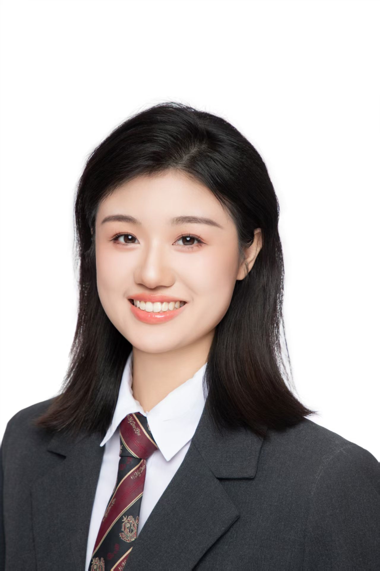 Jiayi Yang